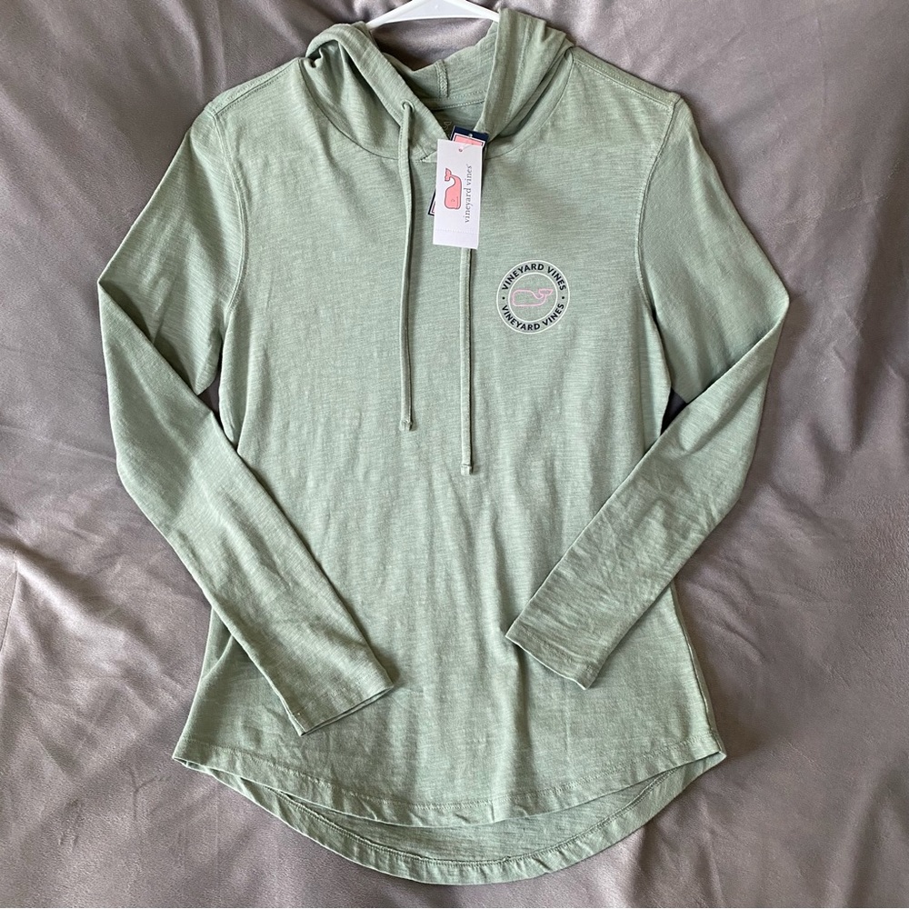 Vineyard Vines Long Sleeve Hooded Shirt (XS)